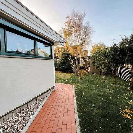 Prázdninový dům Strandhaus Moeve Wustrow (Fischland)